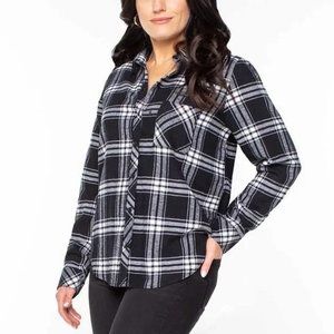 Well Worn Ladies' Flannel Shirt in Black